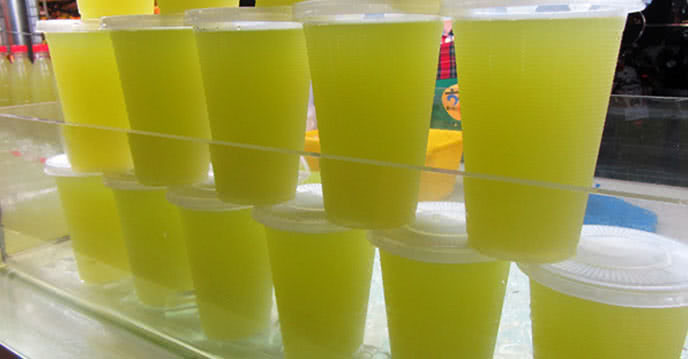 Nước mía giúp mẹ bầu bổ sung năng lượng và tăng cường sức đề kháng